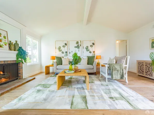 267 Ennismore Ct, Alameda, CA 94502