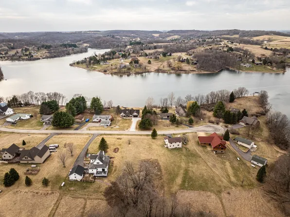 L817 Remington Dr, La Valle, WI 53941