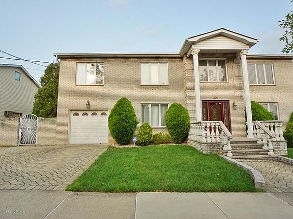 4th image of 399 Holdridge Ave