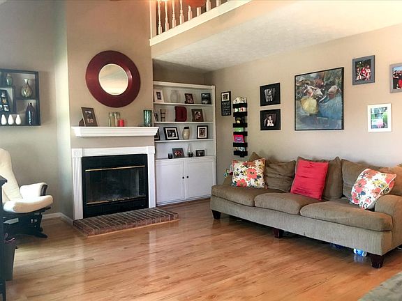 3rd image of 104 Saratoga Cir