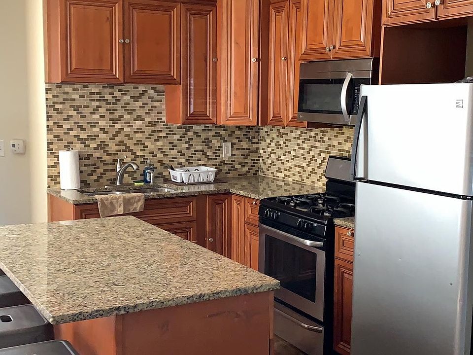 1st image of 4354 S Princeton Ave APT 1