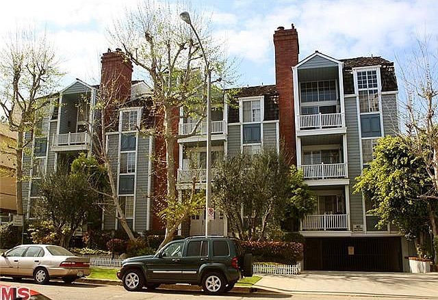 11667 Gorham Ave APT 303, Los Angeles, CA 90049 | Zillow