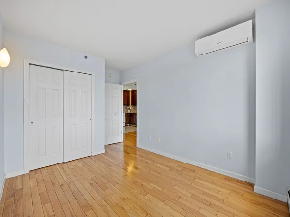 136-21 Latimer Place image 9 of 19