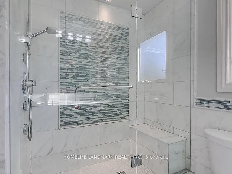 210 Valleyview Ct — Photo 11