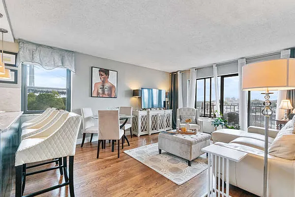 Rented by Daniel Gale Sotheby's International Realty | media 32