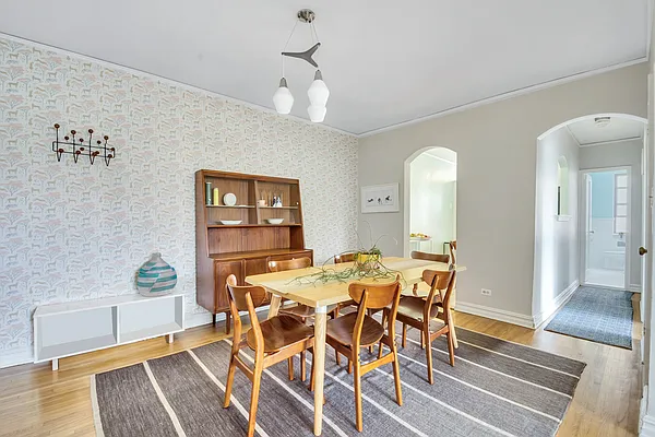 Sold by Compass | media 15