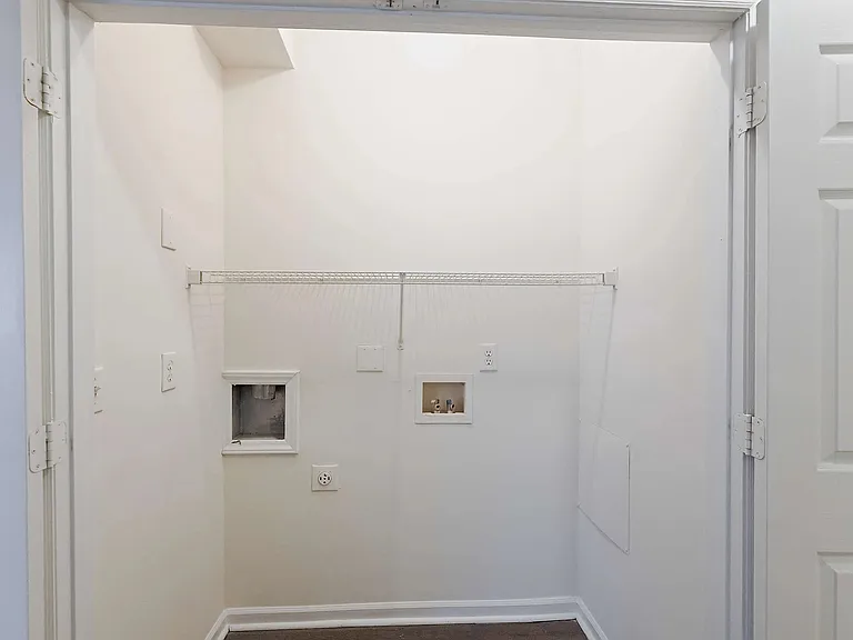 4406 Feldspar Ct #2B — Photo 11