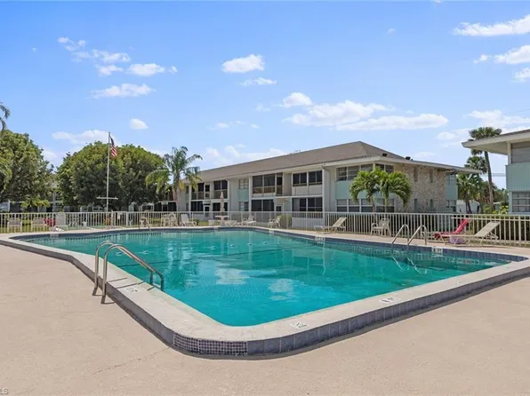 402 SE 42nd TER #D-7, CAPE CORAL, FL 33904