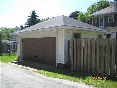 4th image of 261 Norton Ave