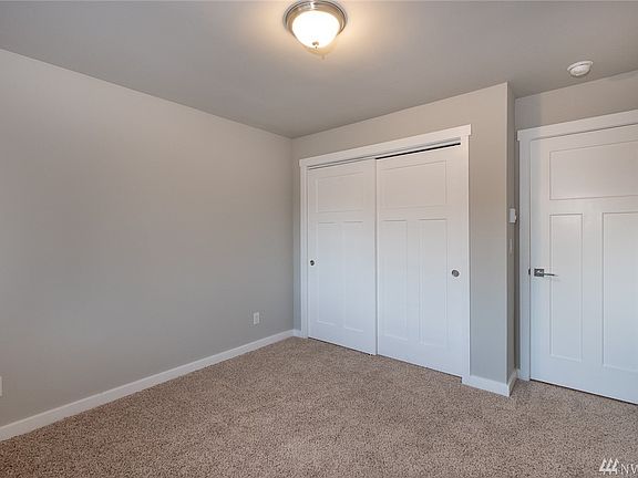 4th image of 3005 B St SE