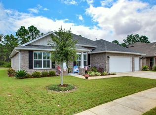 466 Brighton Cv, Freeport, FL 32439
