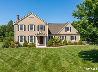 35 Senexet Village Road, Woodstock, CT 06281