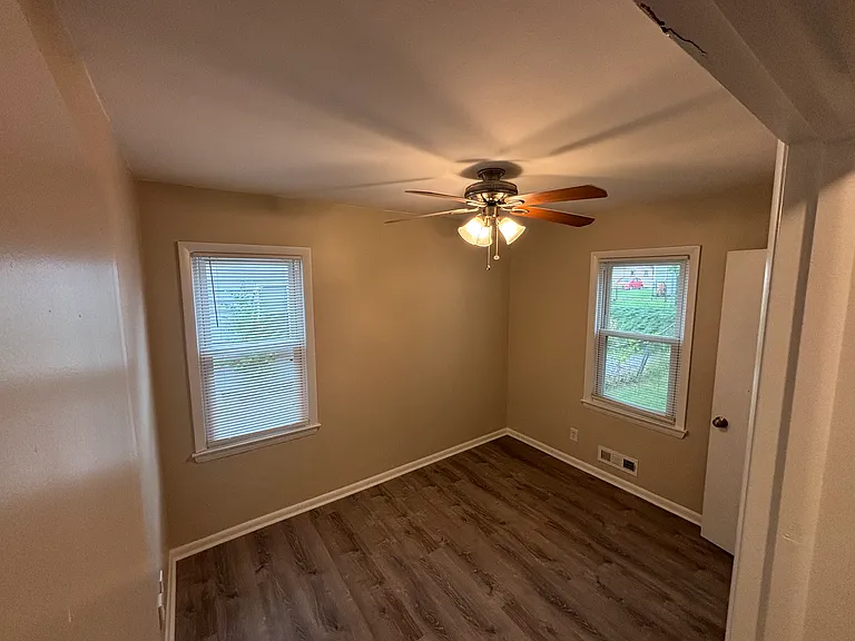 6906 W Oklahoma Ave — Photo 14
