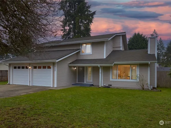 3136 SE Beechcrest Court, Port Orchard, WA 98366