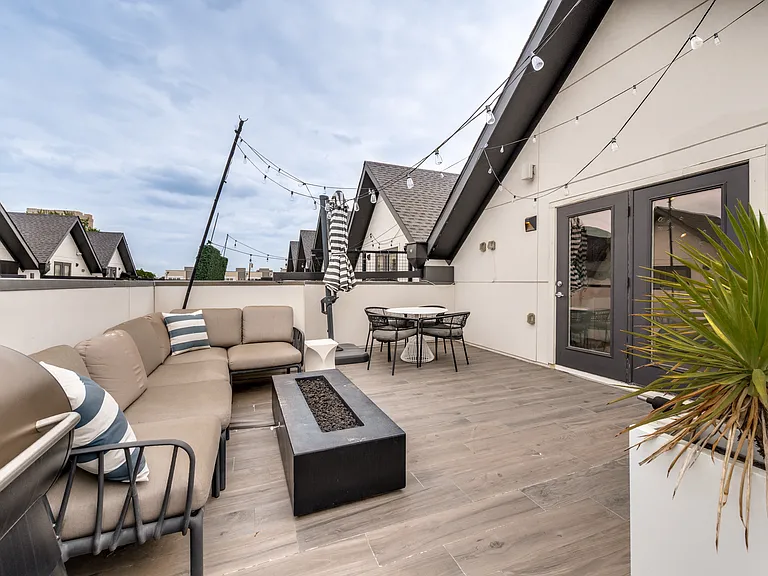 3880 Munger Ave #6 — Photo 20