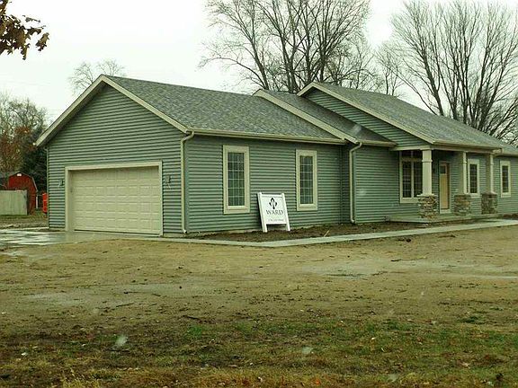 3rd image of 59549 W Bend Dr