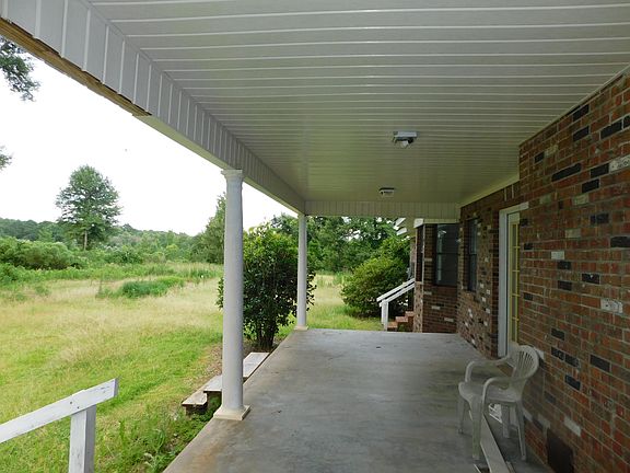 5th image of 23 Green Acres Ln