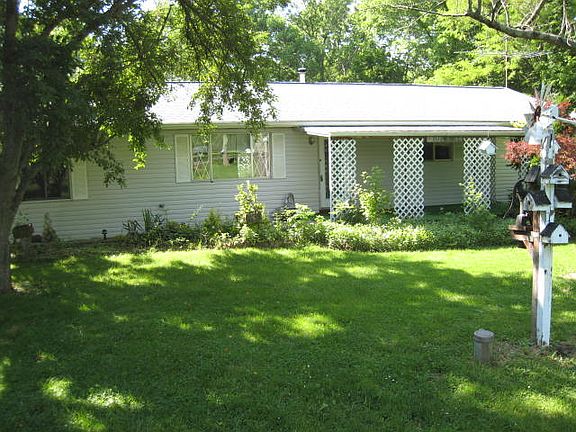 2nd image of 2100 Stewart Rd