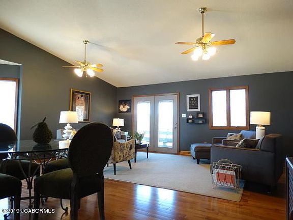 3rd image of 2314 Liberty Ln