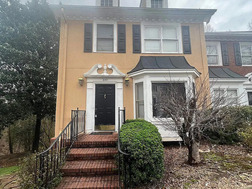 200 Brantley Rd