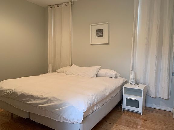 4th image of 354 Grand St #2R