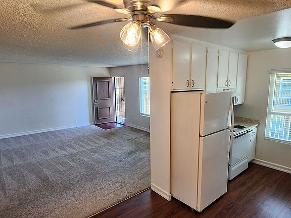 4th image of 13326 Community Rd #336
