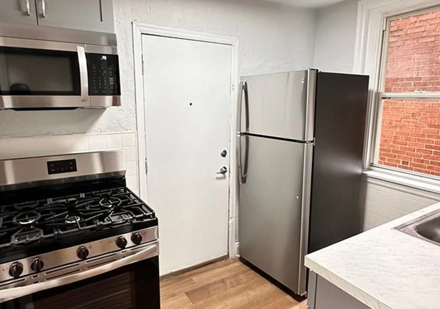 4939 Walnut Street — Photo 1