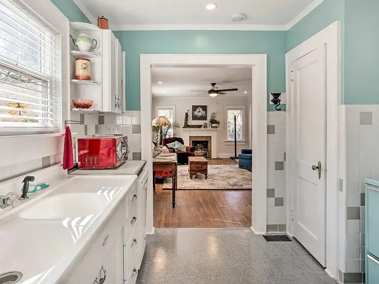 801 Holmes St NW — Photo 17