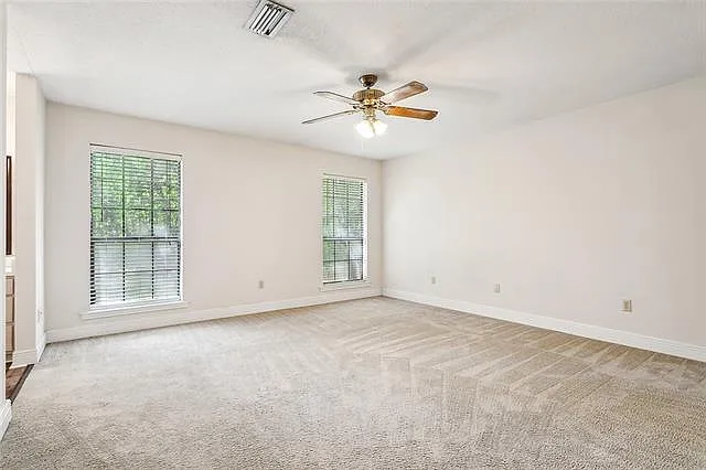32 Beth Dr — Photo 11