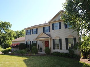 844 Boughton Hill Rd, Victor, NY 14564