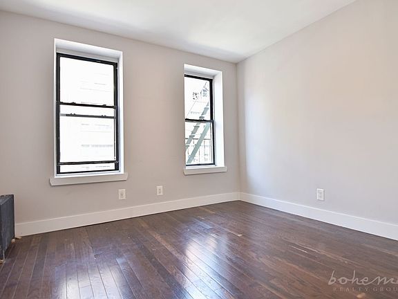 4th image of 522 W 161st St #21A
