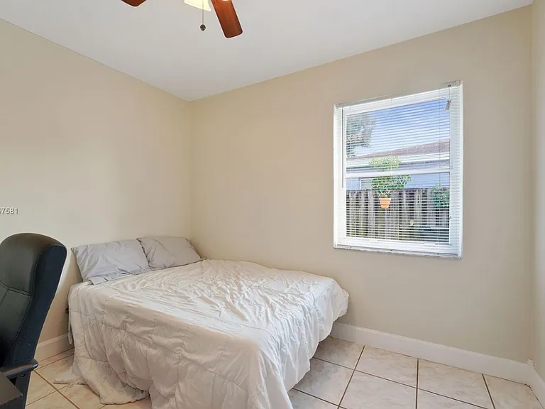 1516 NW 3rd Ave #A — Photo 6