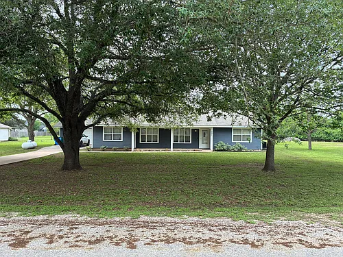 131 Laumaia Ln Photo 1