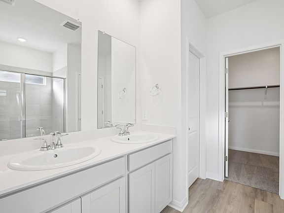 The Matador 870 Floorplan