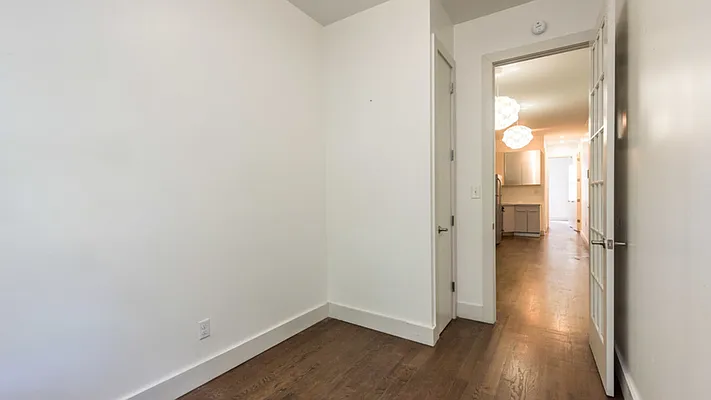 Rented by Nooklyn NYC LLC | media 26