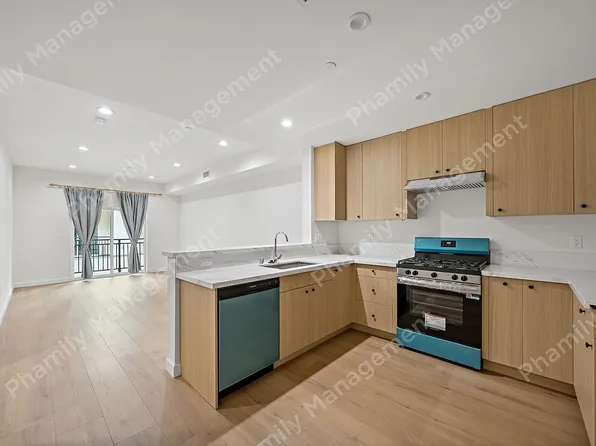 15861 Main St, La Puente, CA