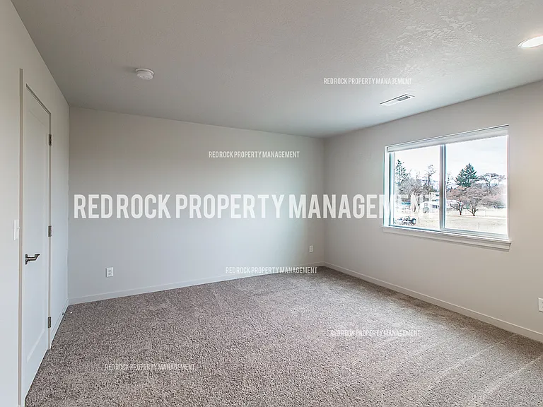 201 S Woodlawn Ln #1 — Photo 4