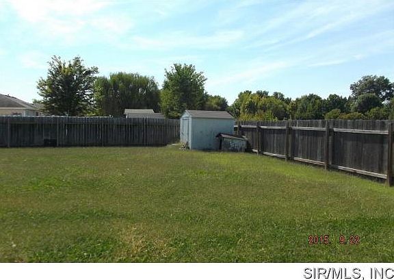 3rd image of 764 Chouteau Ave