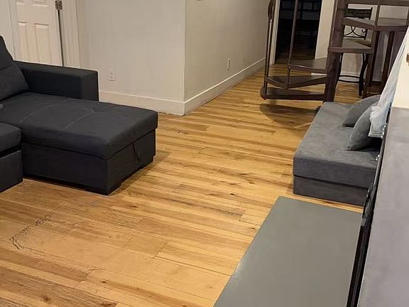 4th image of 111 E Central Ave