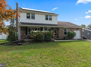 360 Lower Landing Rd, Blackwood, NJ 08012