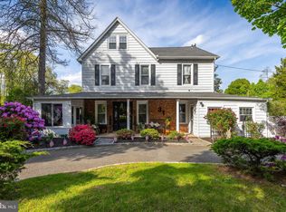 31 Gravers Ln, Blackwood, NJ 08012