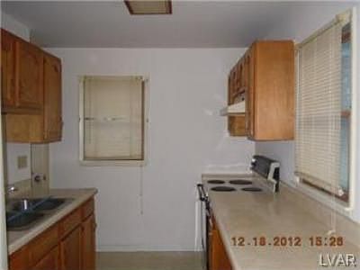 4th image of 1621 Lansdale Ave