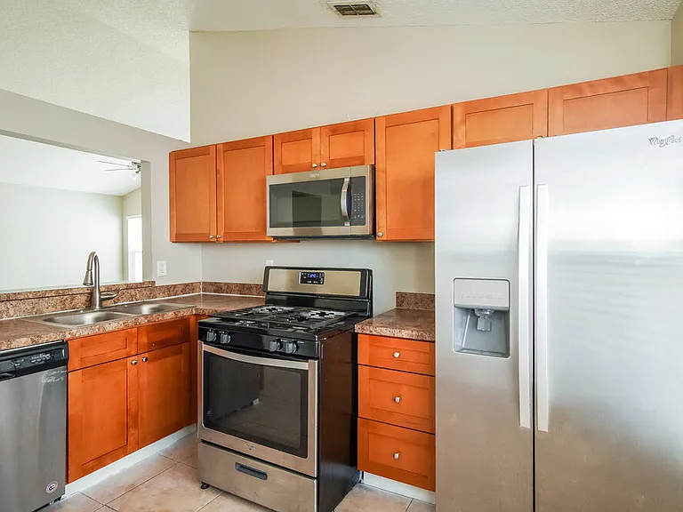 3744 Dartford Dr — Photo 8