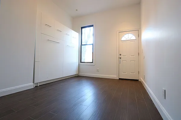 Rented by Empyreal Realty, Inc. | media 9