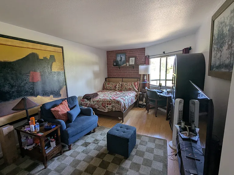 Private Bedroom