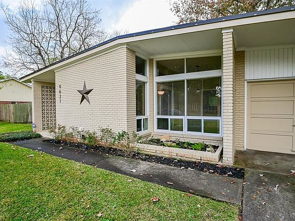 2nd image of 9627 Fairdale Ln