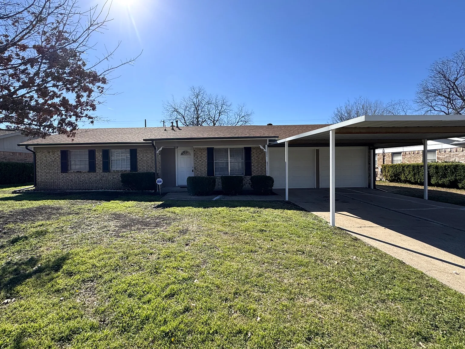 245 Rancho Dr Saginaw TX 76179 — Photo 1