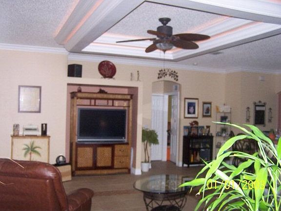 5th image of 2 Langdon Dr