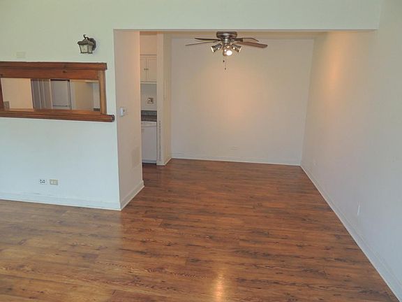 4th image of 2172 N Dogwood Ln #53B