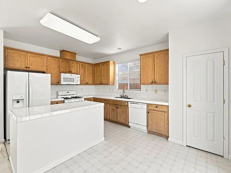 5486 Benttree Way — Photo 8